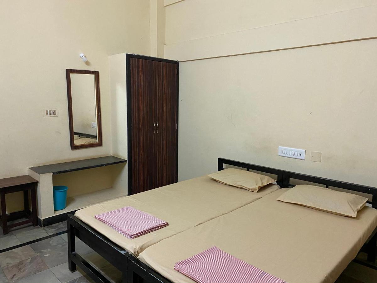 Dharmastala Sooryakamal Mahal酒店 外观 照片