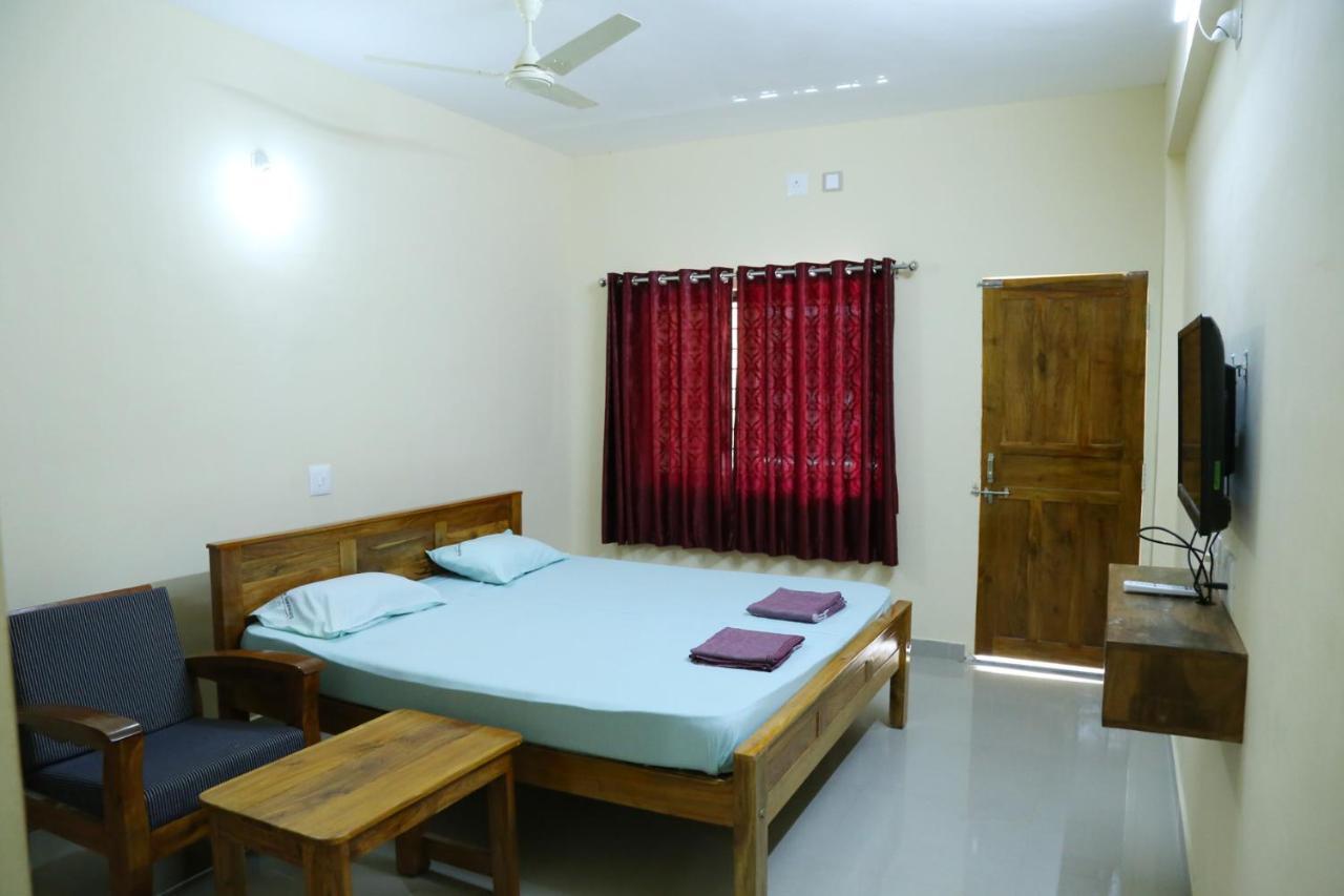 Dharmastala Sooryakamal Mahal酒店 外观 照片